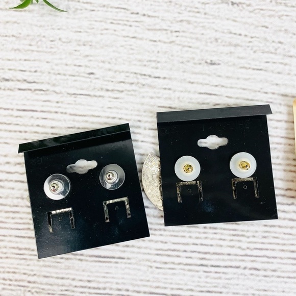 Vintage 80’s/90’s Bundle of 4 Fashion Earrings - Picture 5 of 8